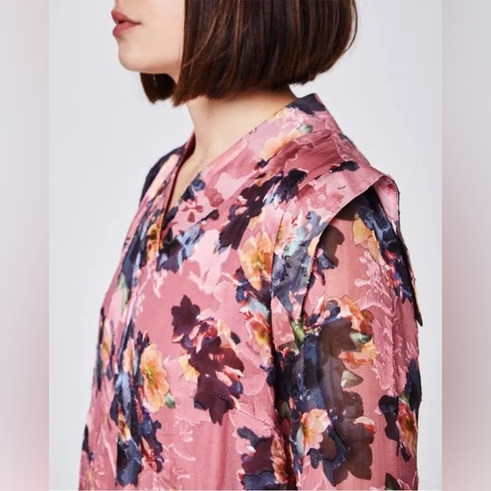 NICOLE MILLER Floral Print Silk Blouse Long Sleeve Burnout Ruffle Pink M… - Picture 2 of 7